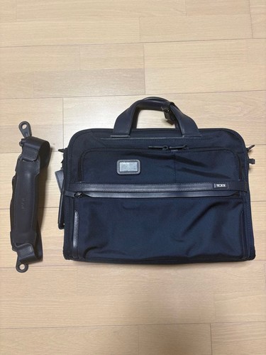 Ships exclusive tumi alpha - ships,