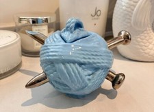Paul Cardew Sunshine Ceramics Blue Ball of Wool and Knitting Needles Teapot Rare