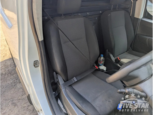 Peugeot partner front seat - peugeot,