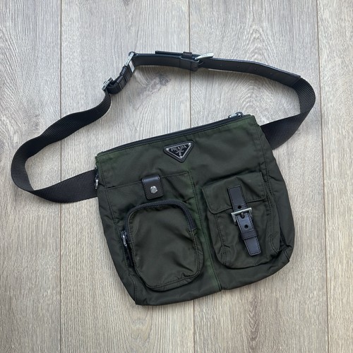 Vtg prada multi - pocket, bum