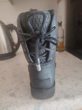 UGG Ladies leather boots With