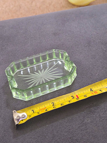 Uranium trinket dish could be - uranium,