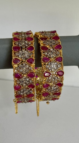 Gold bangles set - set, size