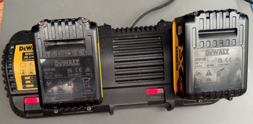 Dewalt dcb132 dual battery - dcb132,