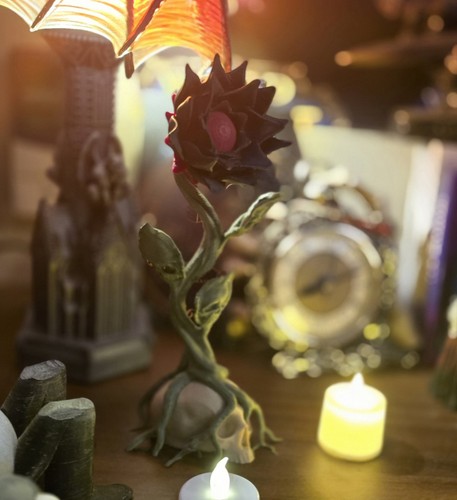 Skullflower figurine gothic - figurine,