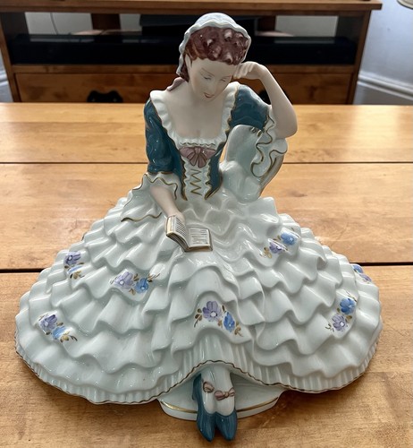 1940 royal dux porcelain - 1940’s,