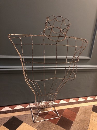 1950 60s vintage wire - vintage, female