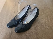 EQUITY BLACK LEATHER