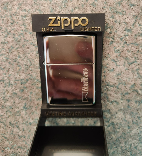 Marlboro vintage zippo - vintage, lighter
