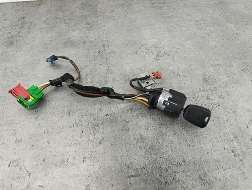 Peugeot 307 2004 - , petrol