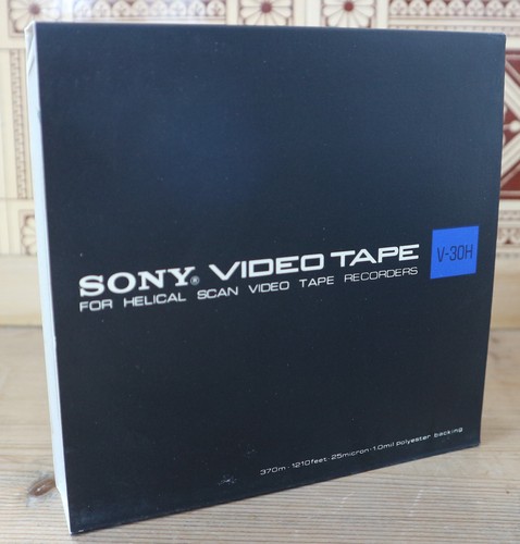 New vintage sony - new, v-30h