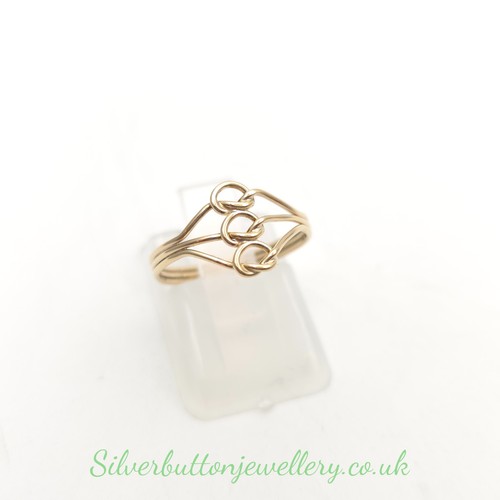 9ct yellow gold small - 9ct,