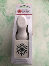 Brand New Martha Stewart Lacial Snowflake Card Craft Punch Cutter Glacial