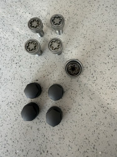 Genuine audi locking wheel - audi,