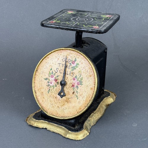 Vtg old tyme scales style - scales, hand
