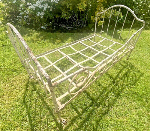 Antique french bed petite - french,