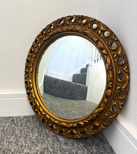 Round antique fish - round,