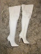 Pleaser Legend 8899 White