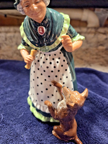 Royal doulton old - royal, mother