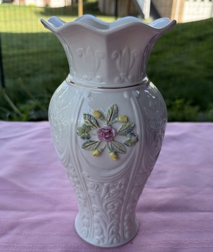 2001 belleek romantic rose - romantic,
