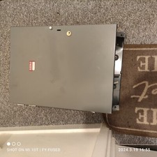 consumer unit 10 way + Switch