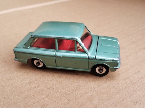 Vintage dinky toys 138 - vintage,