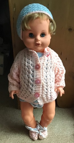 Vintage baby doll inches - 20,
