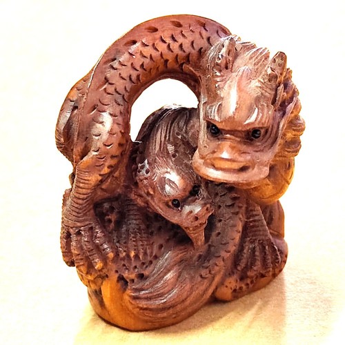 M8253 hand carved boxwood - 2",