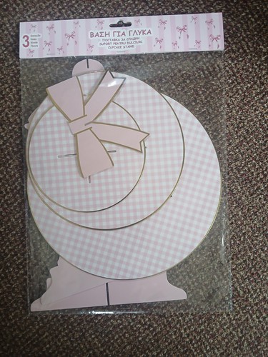 Tiers cupcake stand paper - 3,