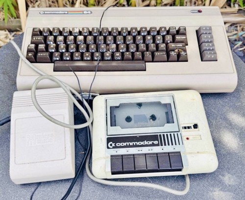 Commodore c64 computer - 64,