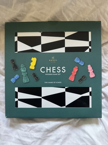 The games club - wooden, chess