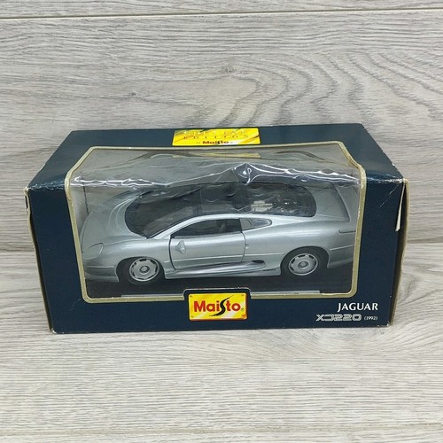 Maisto jaguar xj220 1992 - 1992, die
