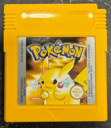 Pokemon yellow version - version, genuine