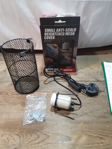 Reptile heat lamp holder - reptile,