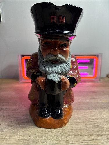 Toby jug shorter son - jug,