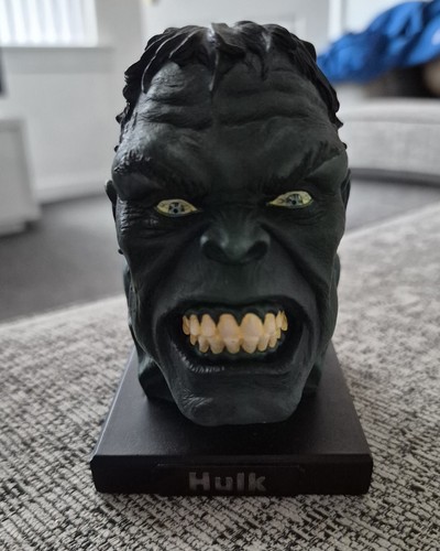 Hulk mini head bust - bust, marvel