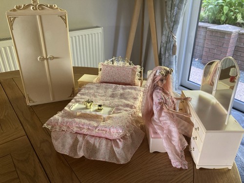 Sindy bedroom furniture bed - sindy,