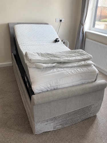 Electric adjustable bed with - adjustable,