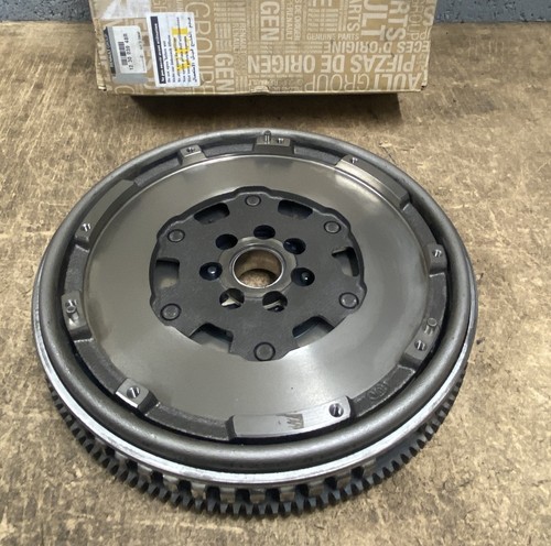 123003948r new renault - 123003948r,,