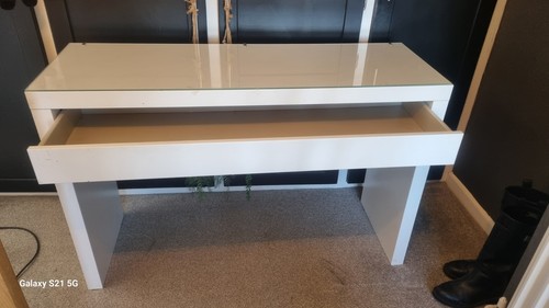 Ikea malm dressing table with - table,