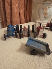 VINTAGE MODEL TRACTORS