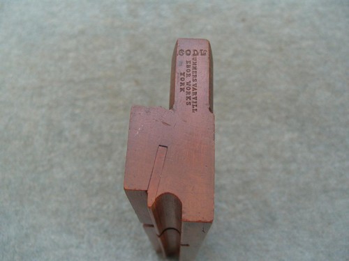 Side bead moulding - side,