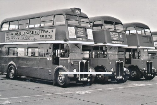 283g 6x4 bus - , photo