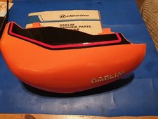 Daelim Daystar VL125Z left Handside Panel In Orange 8360A-BA1-2000-UO