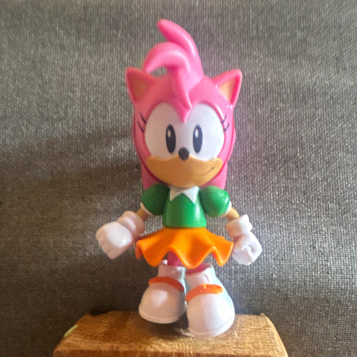 Amy rose figure - collectible,