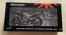MINICHAMPS 1:12 YAMAHA YZR-M1