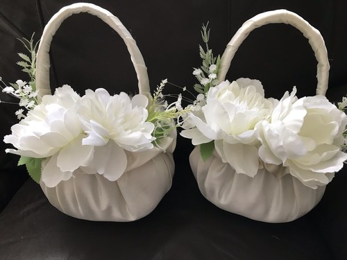 Satin flower girl - , baskets