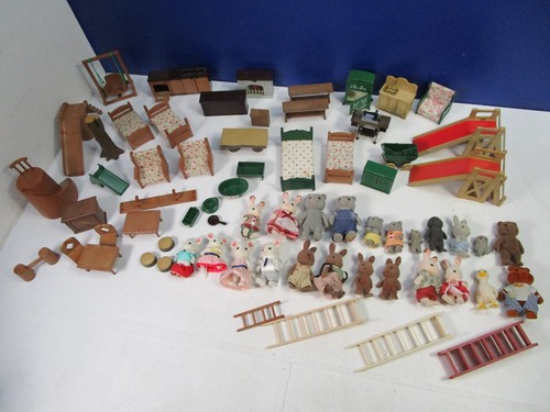 Vintage sylvanian families - 23,