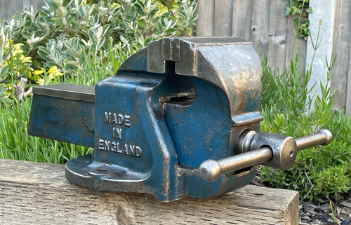 Vintage record vice - vintage, no