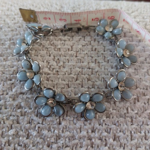 Coro vintage flower bracelet - vintage,